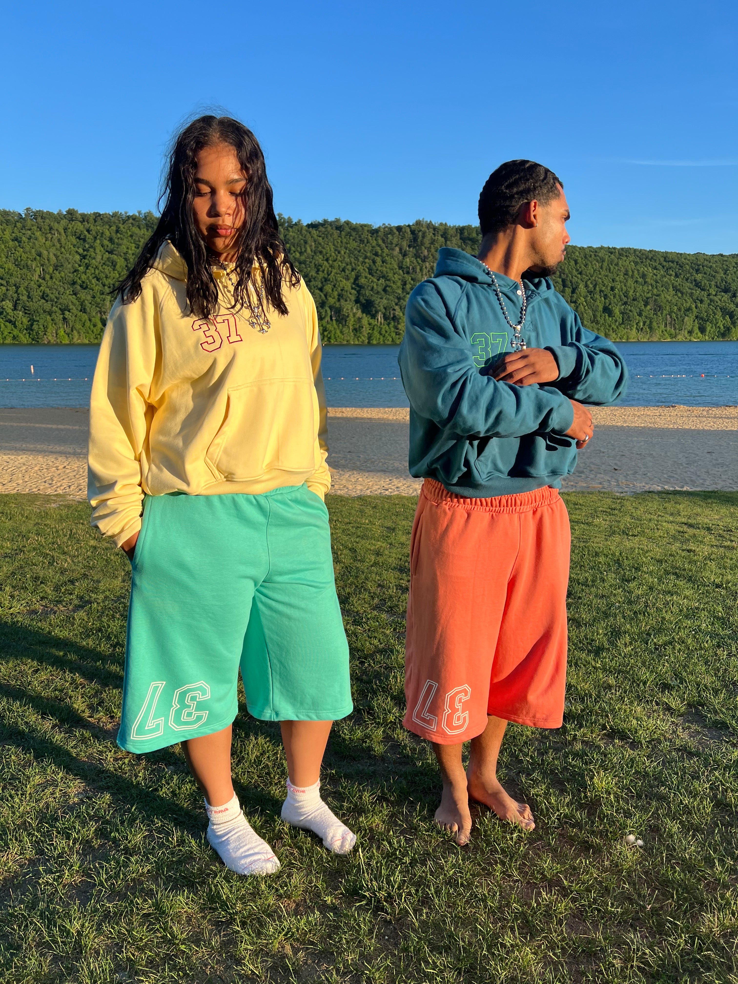 37 SHORTS